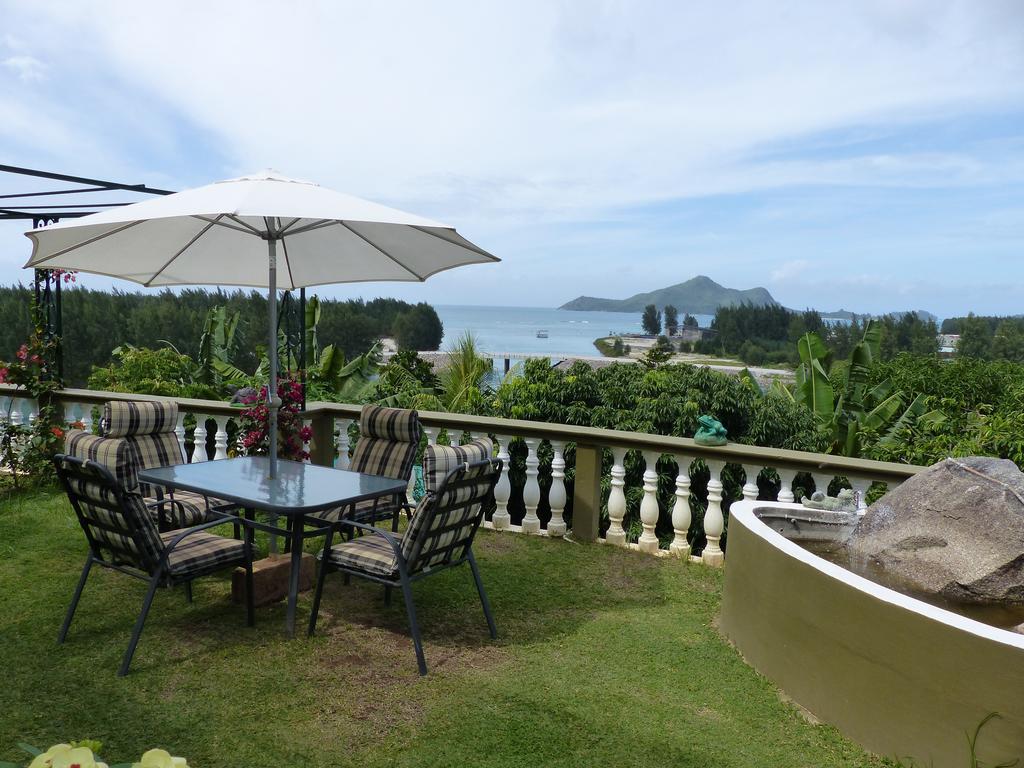 Апартаменты Hibiscus House Seychelles Self Catering Виктория Экстерьер фото